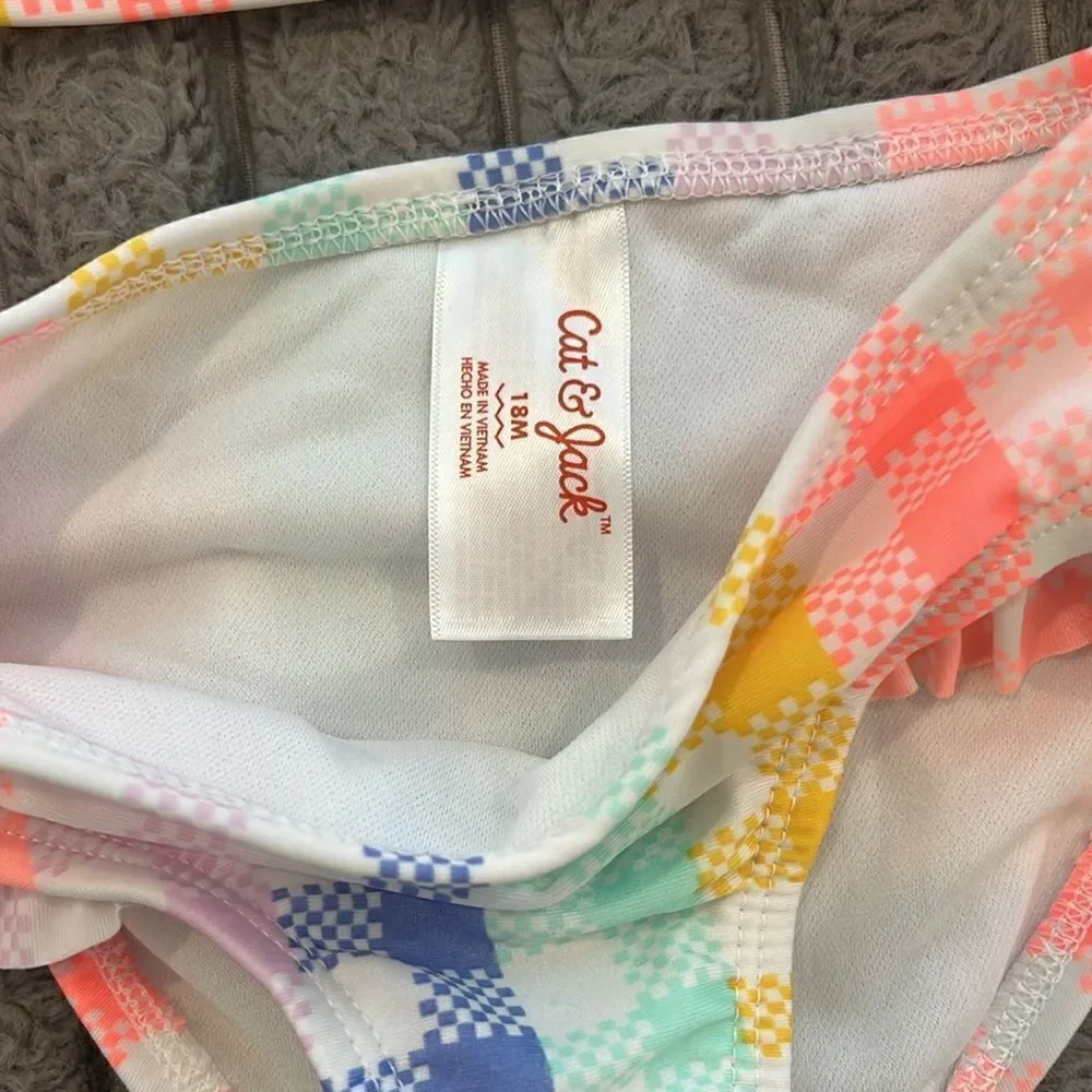 Cat & Jack 2 piece bathing suit